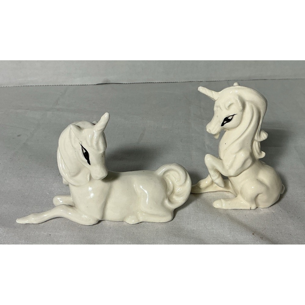 Vintage 1980s Set of 2 White Unicorn Porcelain Figurines Big Eyes Fantasy MINT!